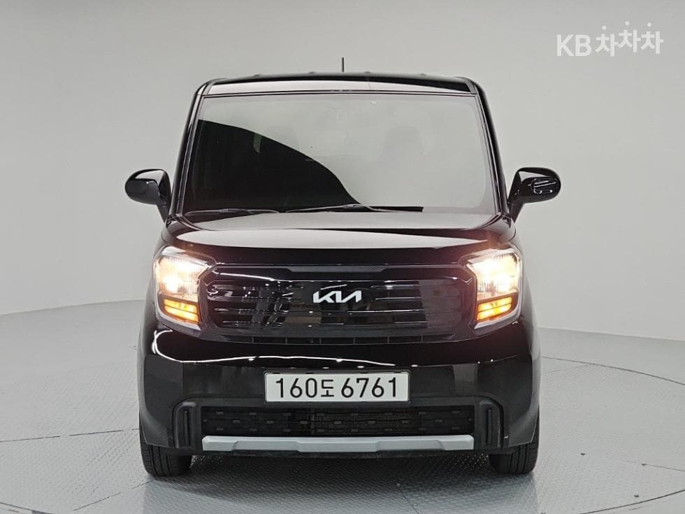Kia The New (facelift) Kia Ray (van)1.0 Gasoline Standard - 2