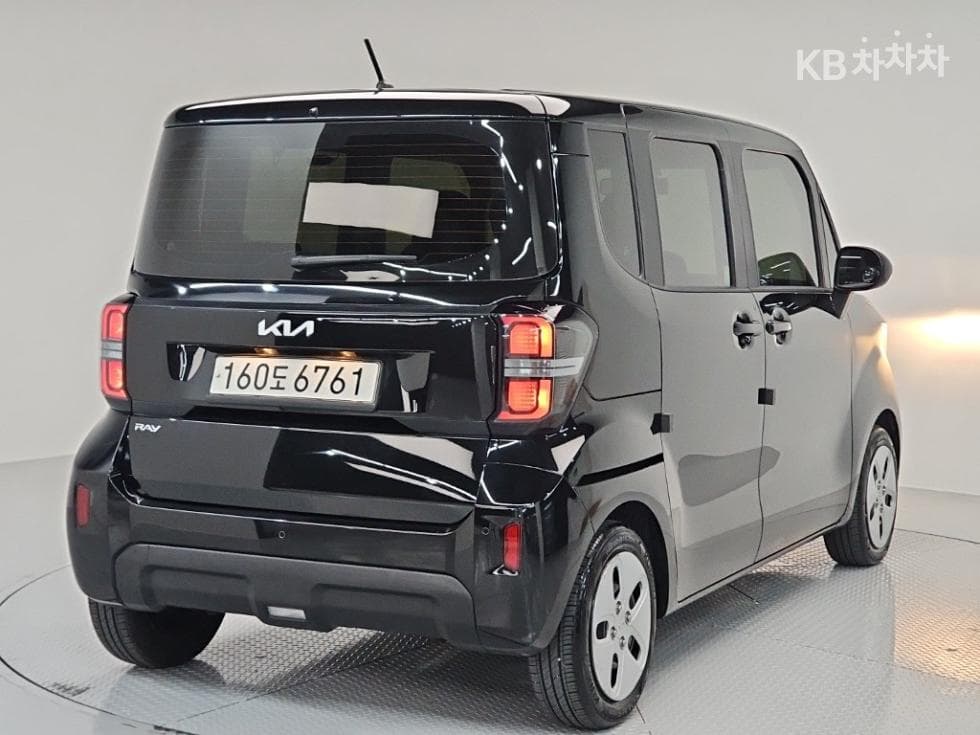 Kia The New (facelift) Kia Ray (van)1.0 Gasoline Standard - 4
