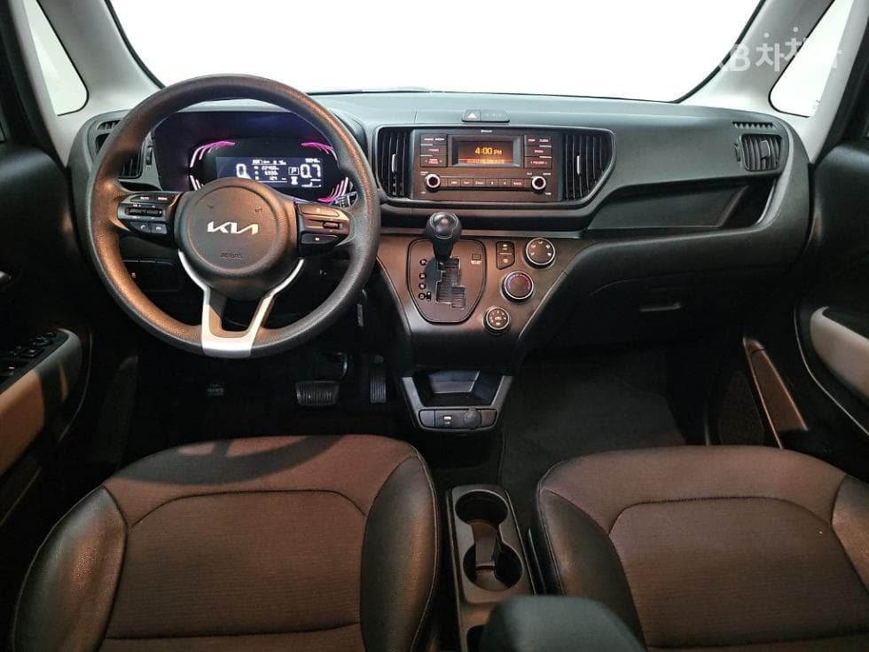 Kia The New (facelift) Kia Ray (van)1.0 Gasoline Standard - 7