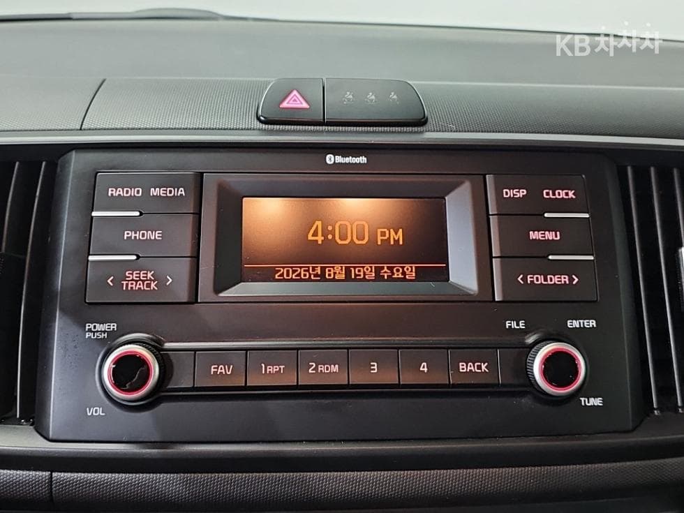 Kia The New (facelift) Kia Ray (van)1.0 Gasoline Standard - 10