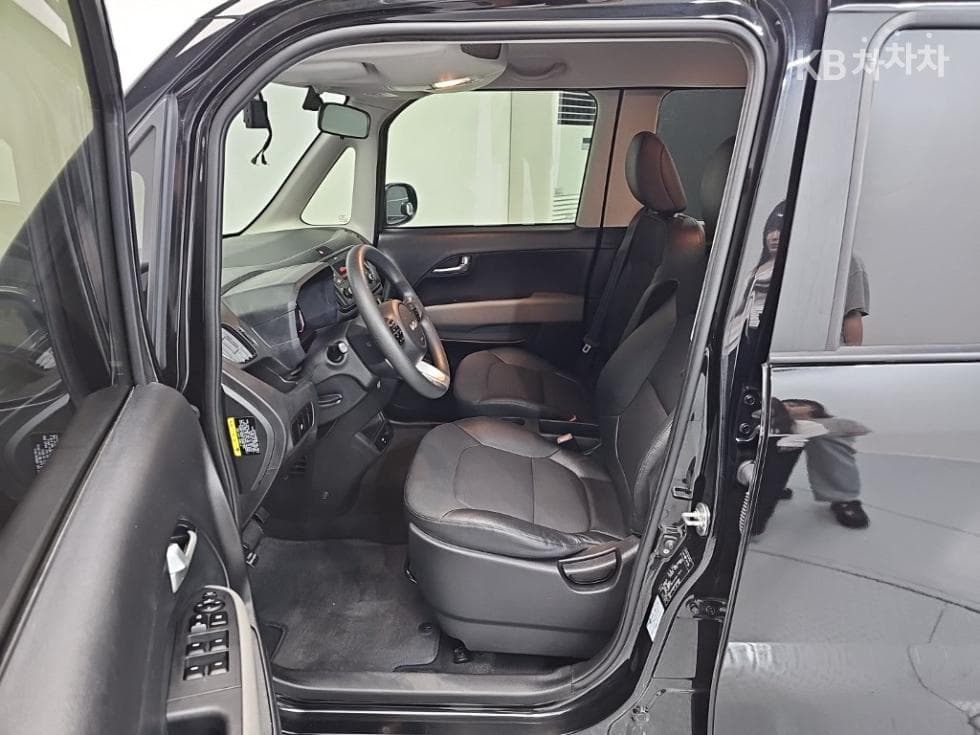 Kia The New (facelift) Kia Ray (van)1.0 Gasoline Standard - 11