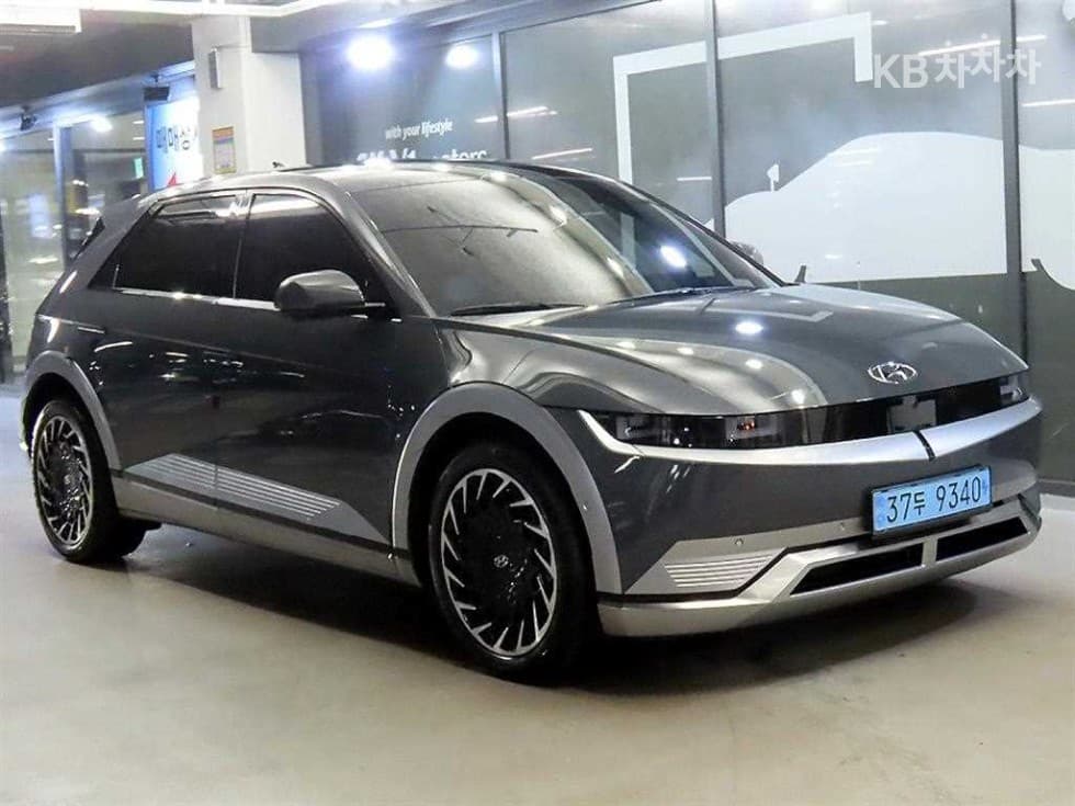 Hyundai IONIQ 5 Long Range AWD Prestige - Image 1