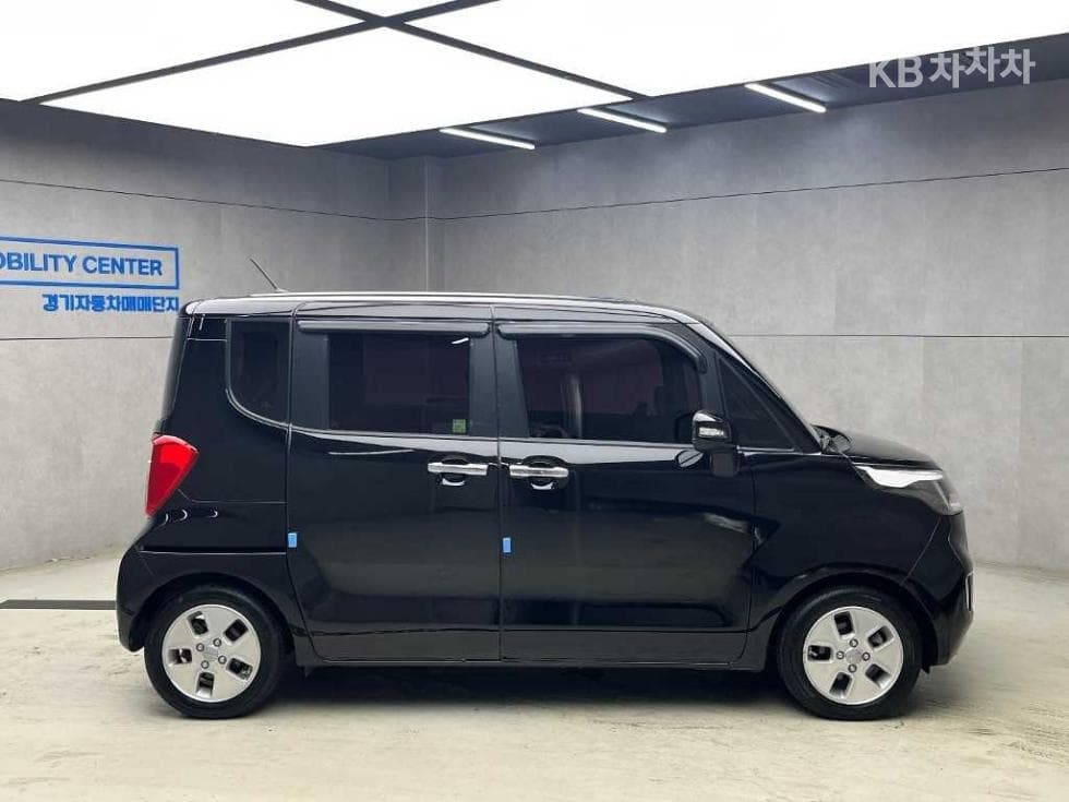 Kia Ray (van)1.0 Gasoline Luxury - 2