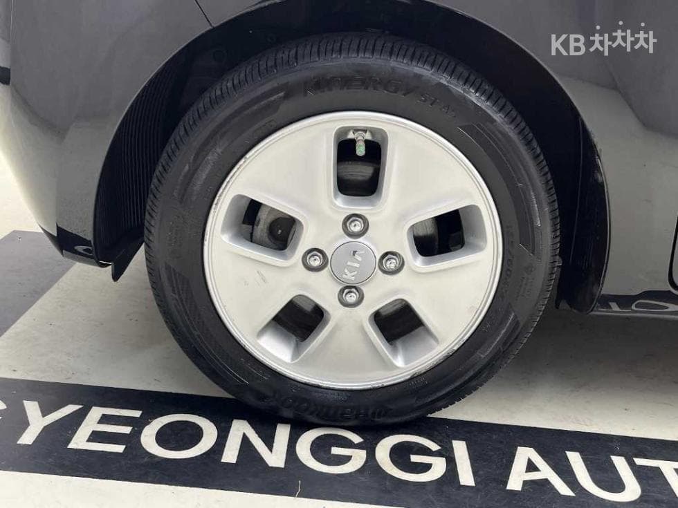 Kia Ray (van)1.0 Gasoline Luxury - 17