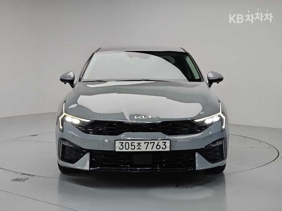 Kia The New (facelift) K5 3rd Gen2.0 LPG Rental car Prestige - 2