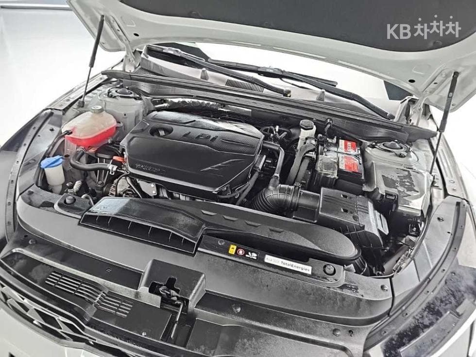 Kia The New (facelift) K5 3rd Gen2.0 LPG Rental car Prestige - 5