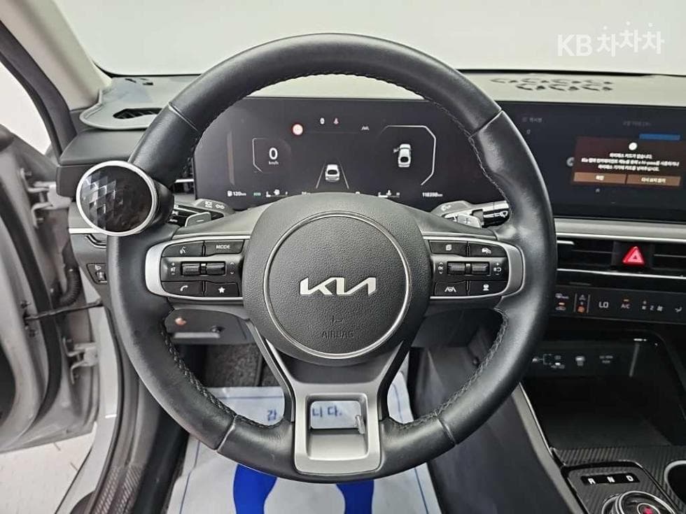 Kia The New (facelift) K5 3rd Gen2.0 LPG Rental car Prestige - 9