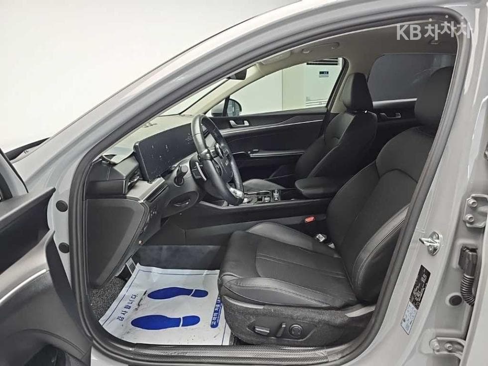 Kia The New (facelift) K5 3rd Gen2.0 LPG Rental car Prestige - 11