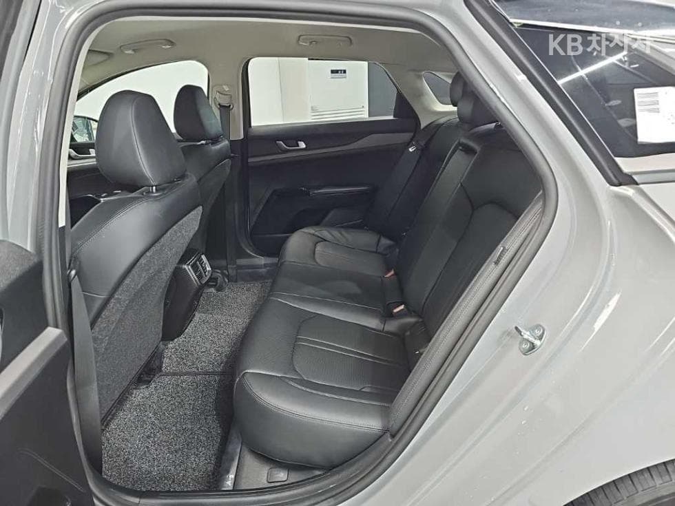 Kia The New (facelift) K5 3rd Gen2.0 LPG Rental car Prestige - 12
