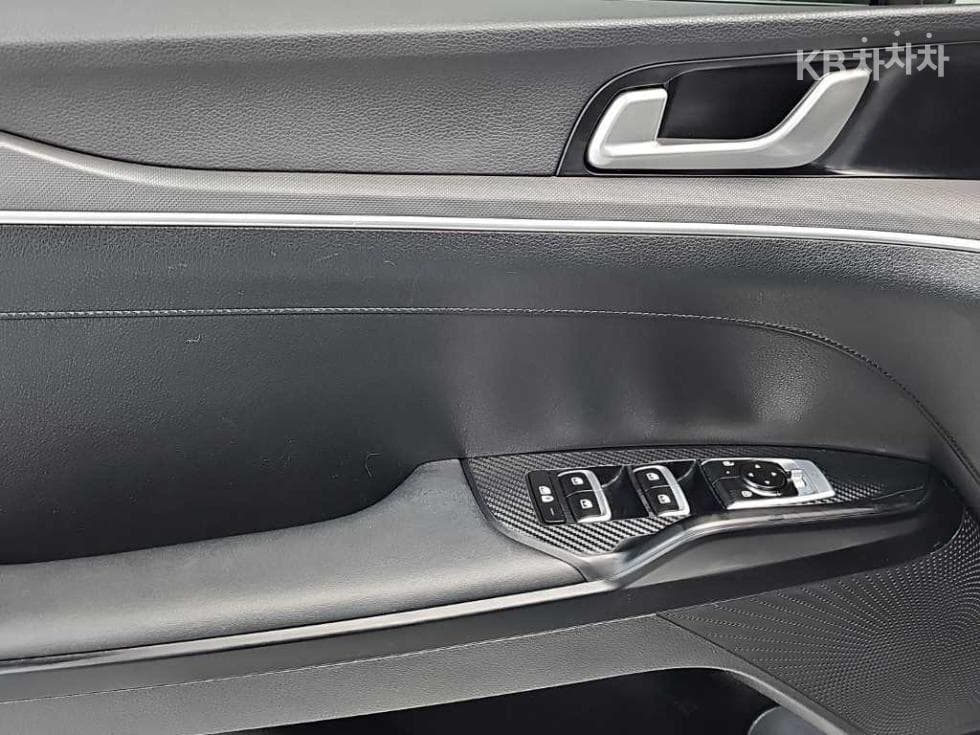 Kia The New (facelift) K5 3rd Gen2.0 LPG Rental car Prestige - 16