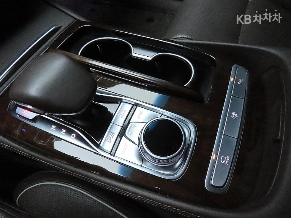 Kia 더 K93.8 GDI AWD 플래티넘Ⅲ - 9