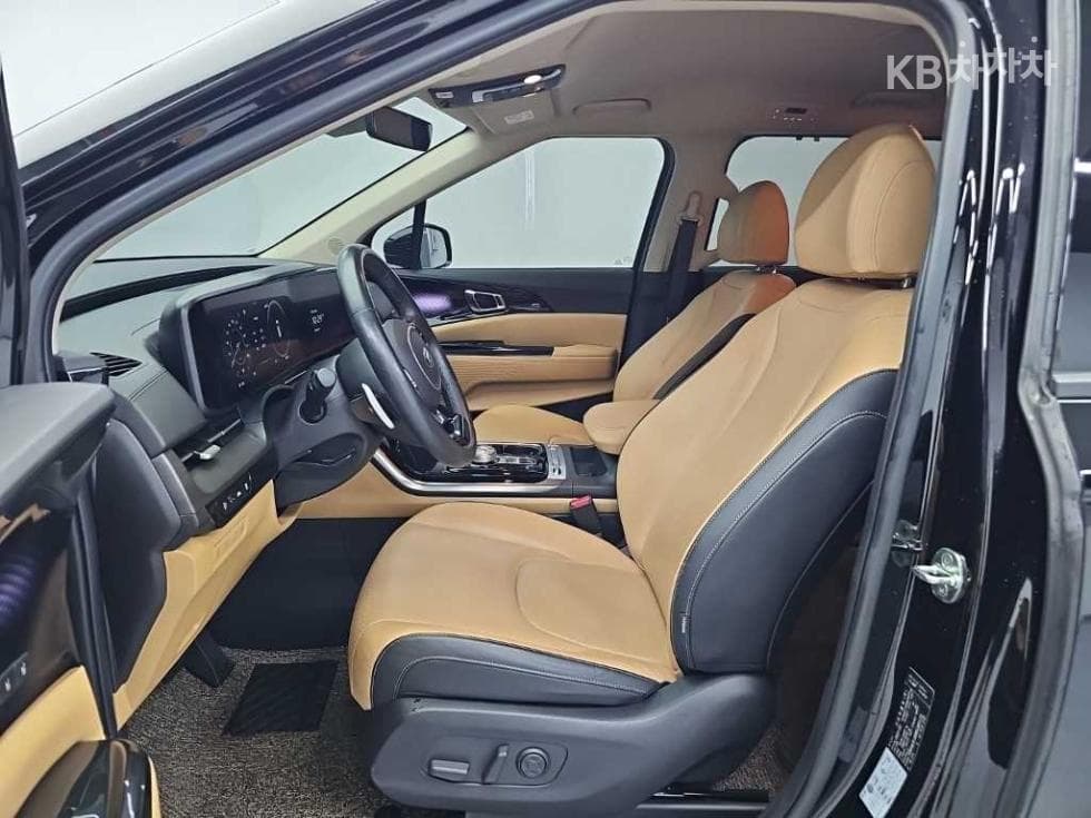 Kia Carnival 4th generationD2.2 7-seater (Limousine) Signature - 11