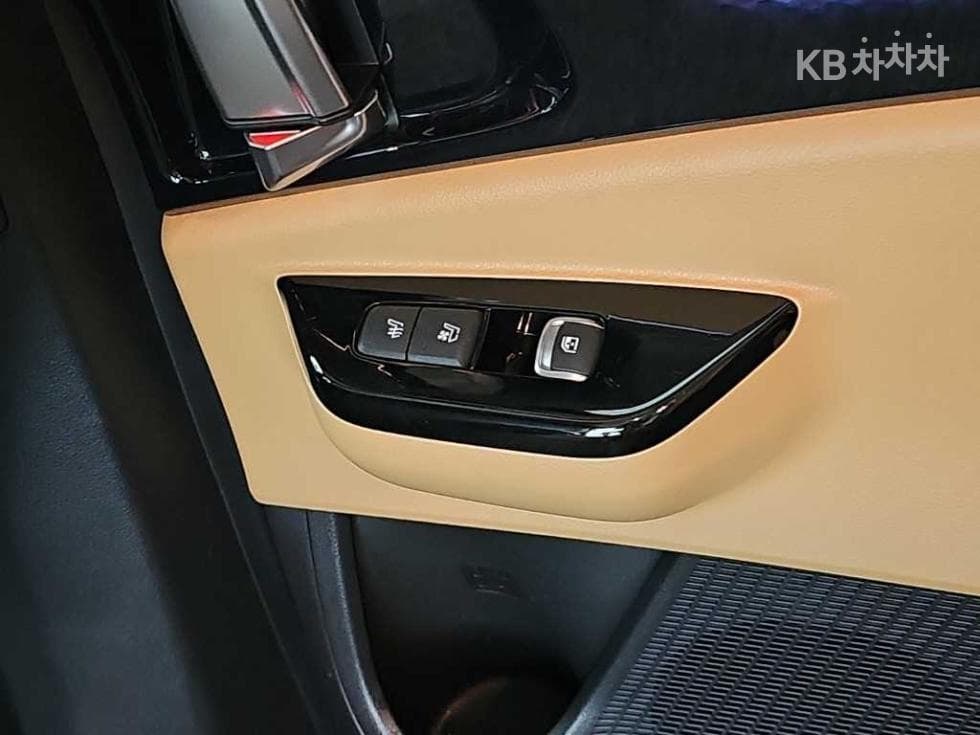 Kia Carnival 4th generationD2.2 7-seater (Limousine) Signature - 14
