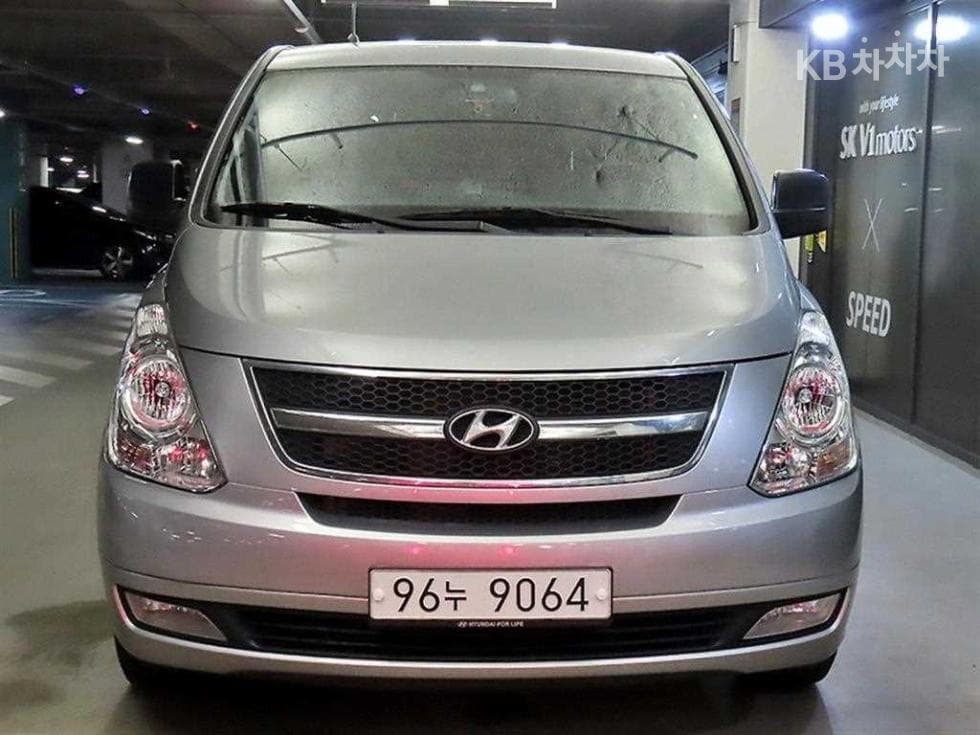 Hyundai Grand Starex3Seater승 Van CVX Deluxe - 2