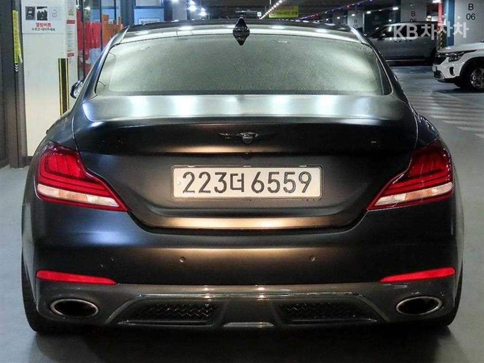 Genesis G70 SPORT3.3T SPORT AWD Prestige - 5