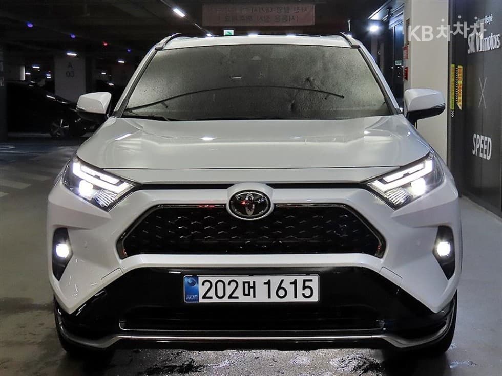 Toyota New RAV42.5 PHEV XSE - 2
