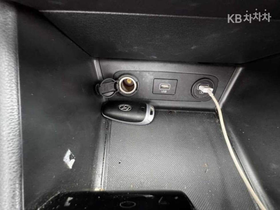Hyundai Sonata (DN8)2.0 LPG Rental car Style - 12