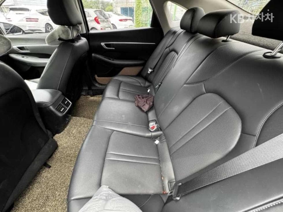 Hyundai Sonata (DN8)2.0 LPG Rental car Style - 15