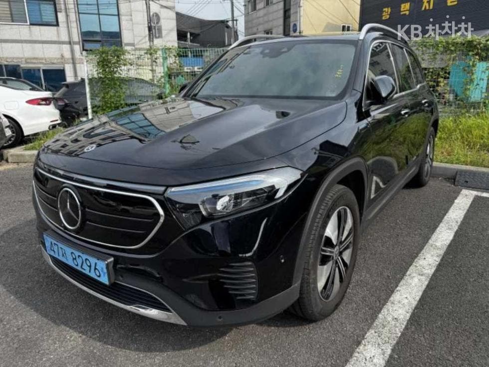 Mercedes-Benz EQB (X243)EQB 300 4Matic Standard - 3