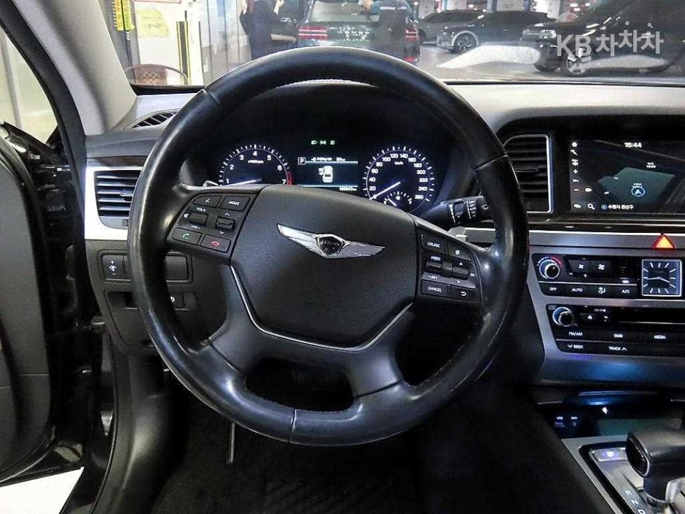 Genesis G803.3 GDI Luxury - 8