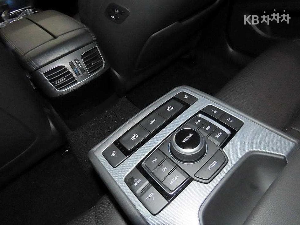 Genesis G803.3 GDI Luxury - 17