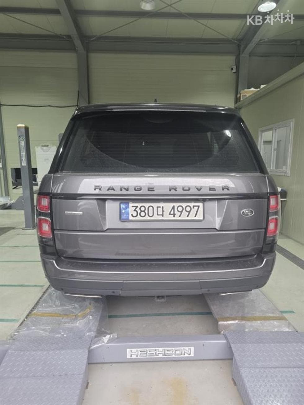 Land Rover New Range Rover4.4 SDV8 Autobiography 405 - 2