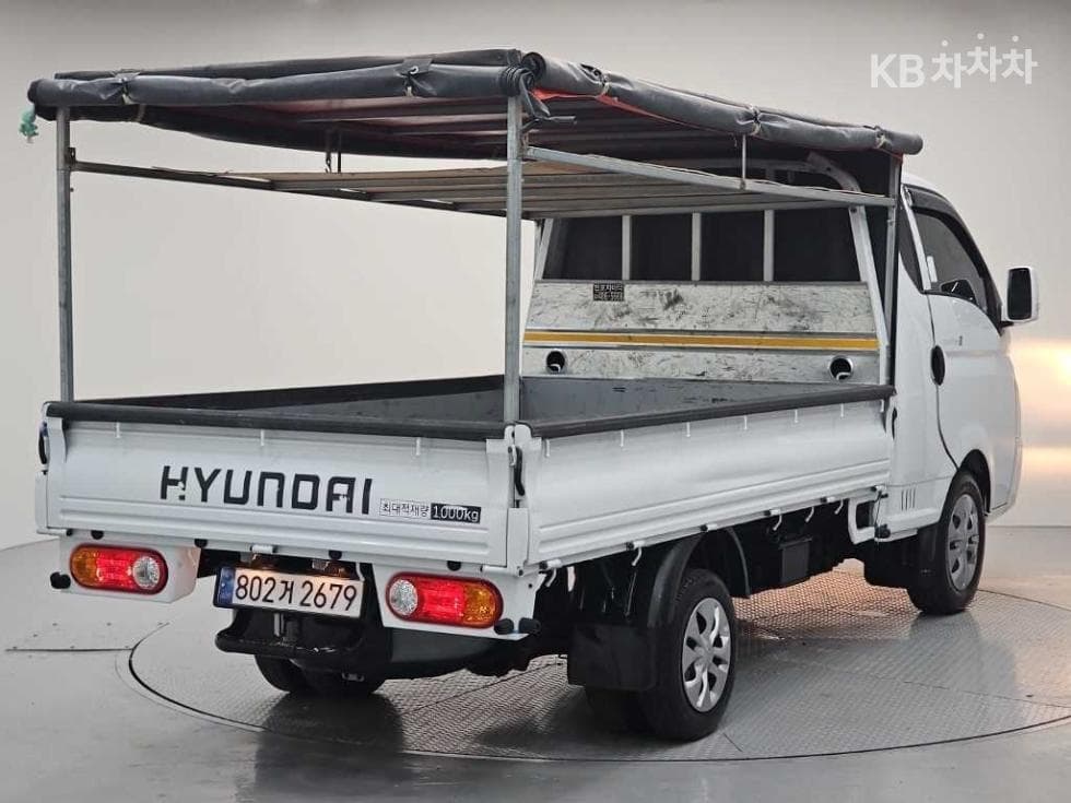 Хюндай Porter 2Удължено междуосие Super Cab LPG Premium - 4