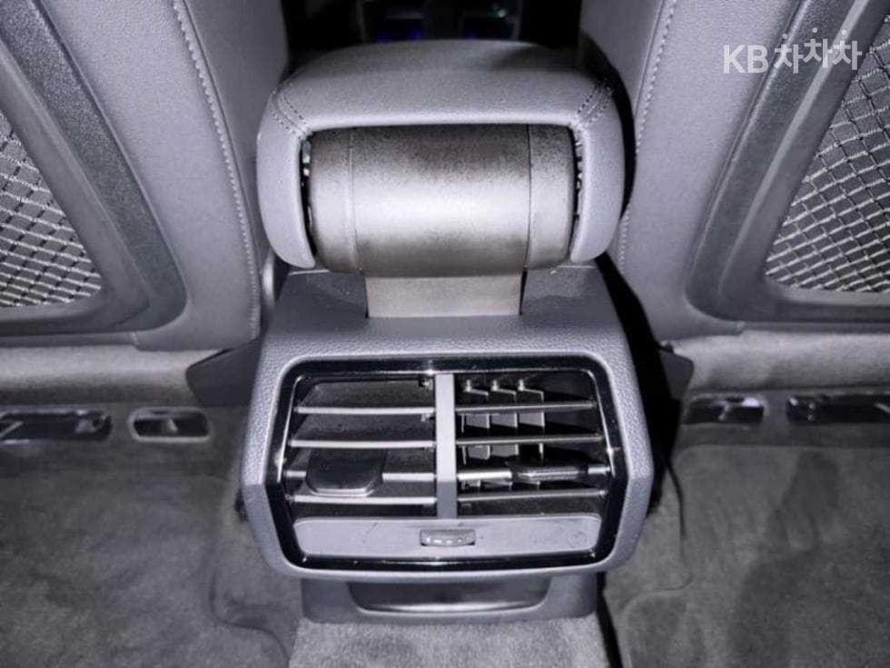 Audi The New Q3(F3)35 Turbo Diesel Injection Standard - 14