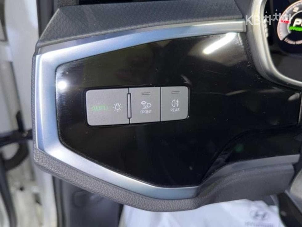 Audi The New Q3(F3)35 Turbo Diesel Injection Standard - 16