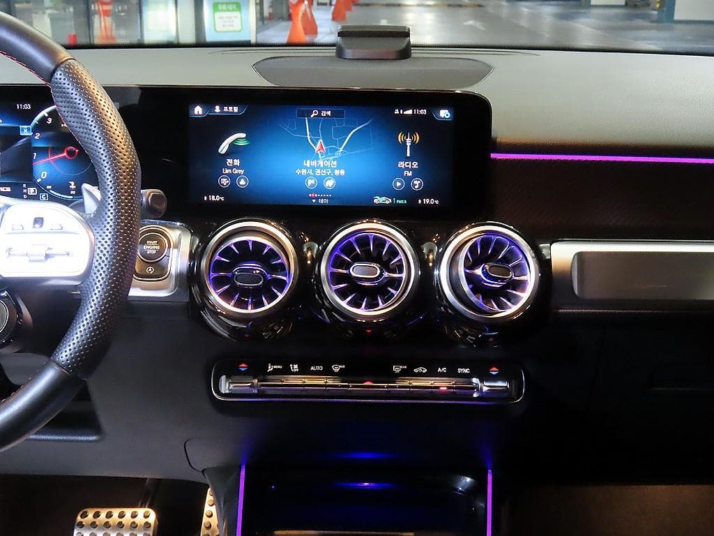 Mercedes-Benz GLB(X247)M-AMG GLB 35 4Matic - 11