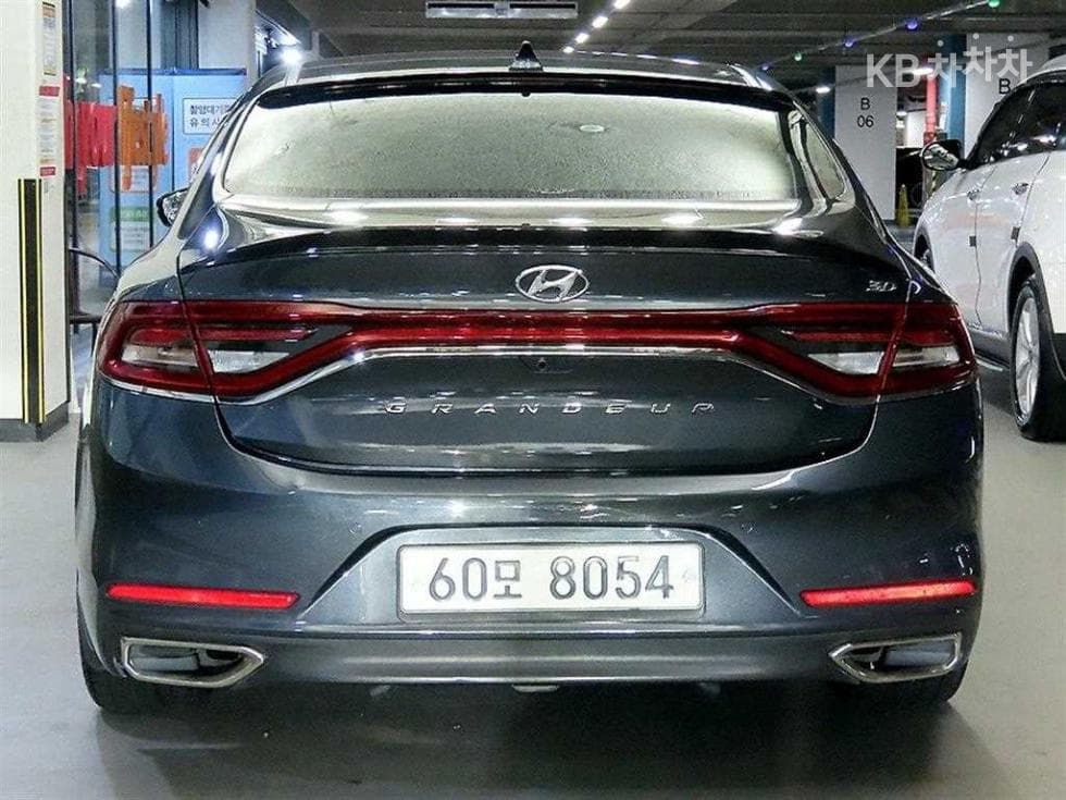 Hyundai Grandeur (Azera)IGRental car 3.0 Gasoline Modern 베이직 Standard - 5