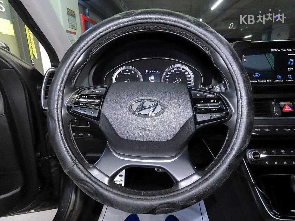 Hyundai Grandeur (Azera)IGRental car 3.0 Gasoline Modern 베이직 Standard - 8