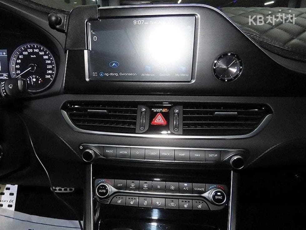 Hyundai Grandeur (Azera)IGRental car 3.0 Gasoline Modern 베이직 Standard - 11