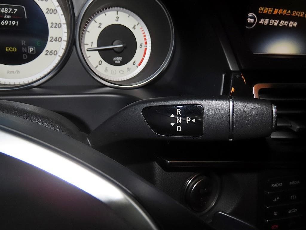 Mercedes-Benz New E-ClassE220 블루텍 Avantgarde 스포츠 W212 - 12