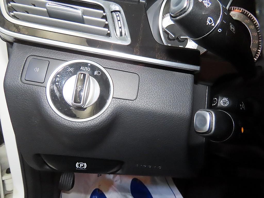 Mercedes-Benz New E-ClassE220 블루텍 Avantgarde 스포츠 W212 - 14