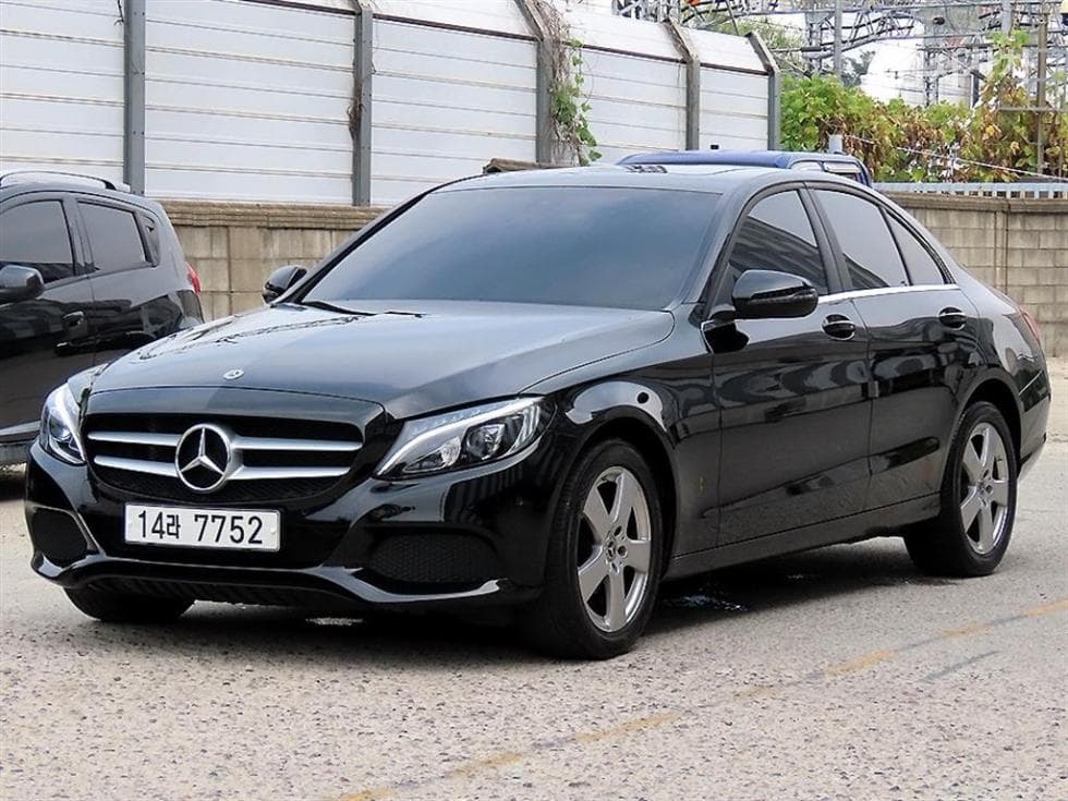 Mercedes-Benz The New (facelift) C-ClassC200d - 2