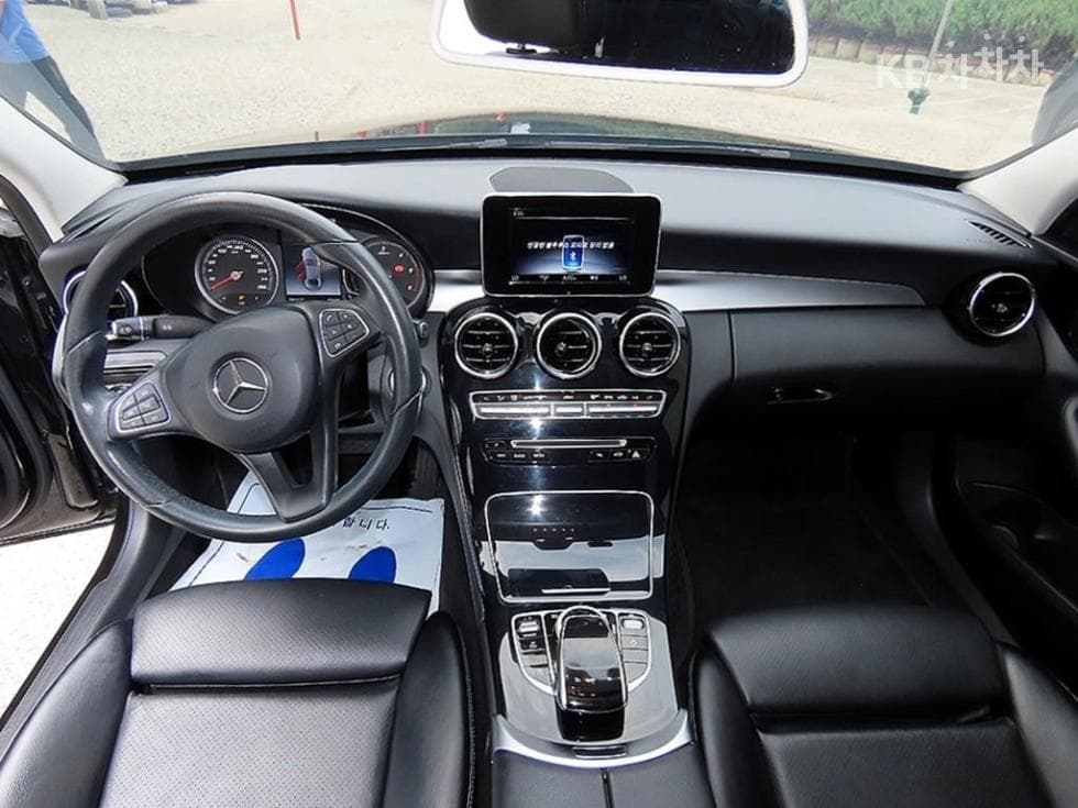 Mercedes-Benz The New (facelift) C-ClassC200d - 7