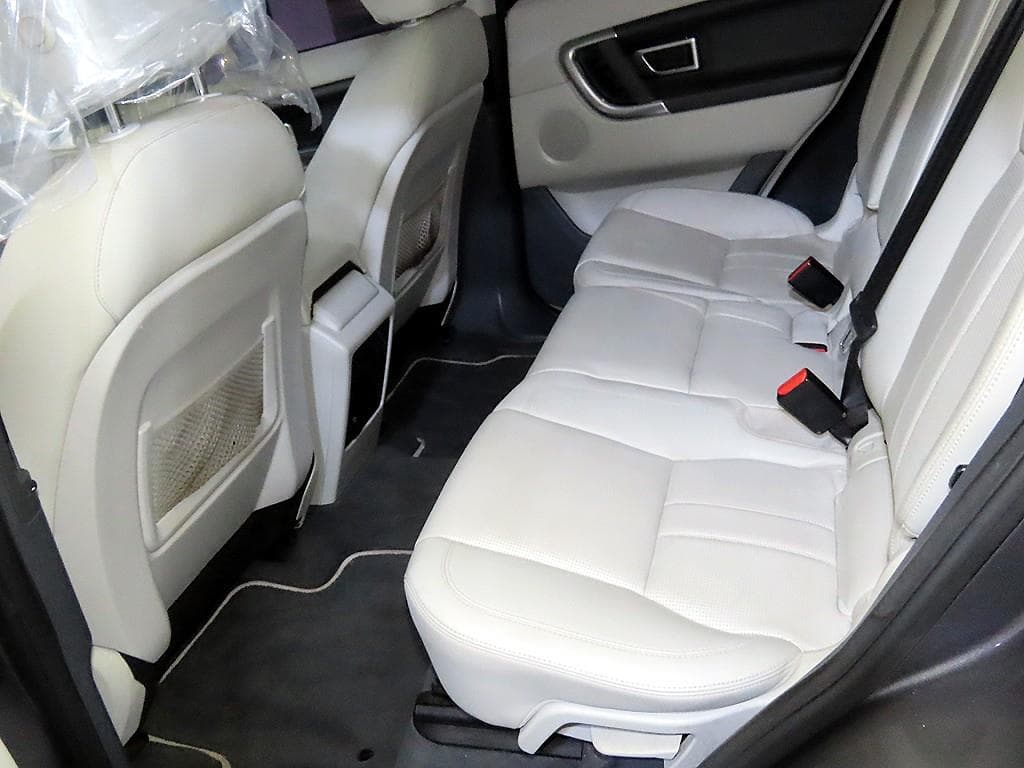 Land Rover 디스커버리 스포츠2.0 TD4 HSE Luxury - 7