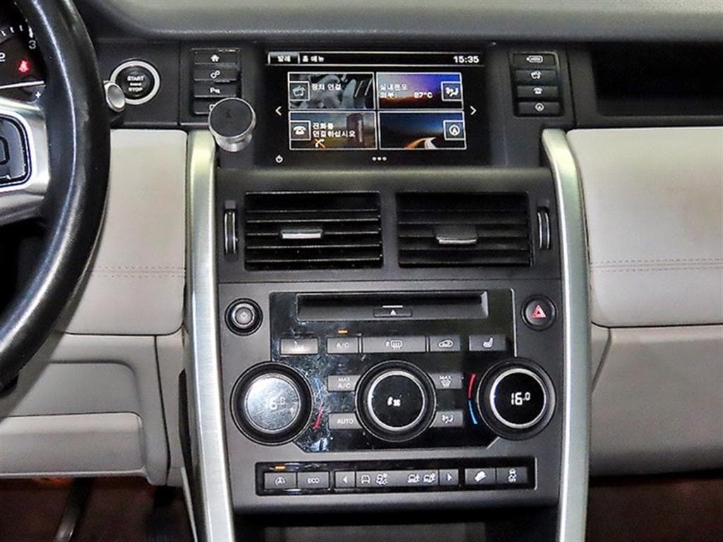 Land Rover 디스커버리 스포츠2.0 TD4 HSE Luxury - 11