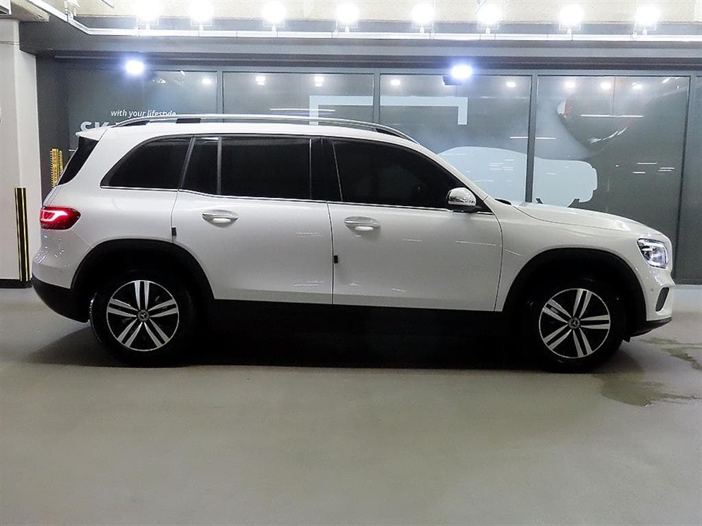 Mercedes-Benz GLB(X247)200 d - 3