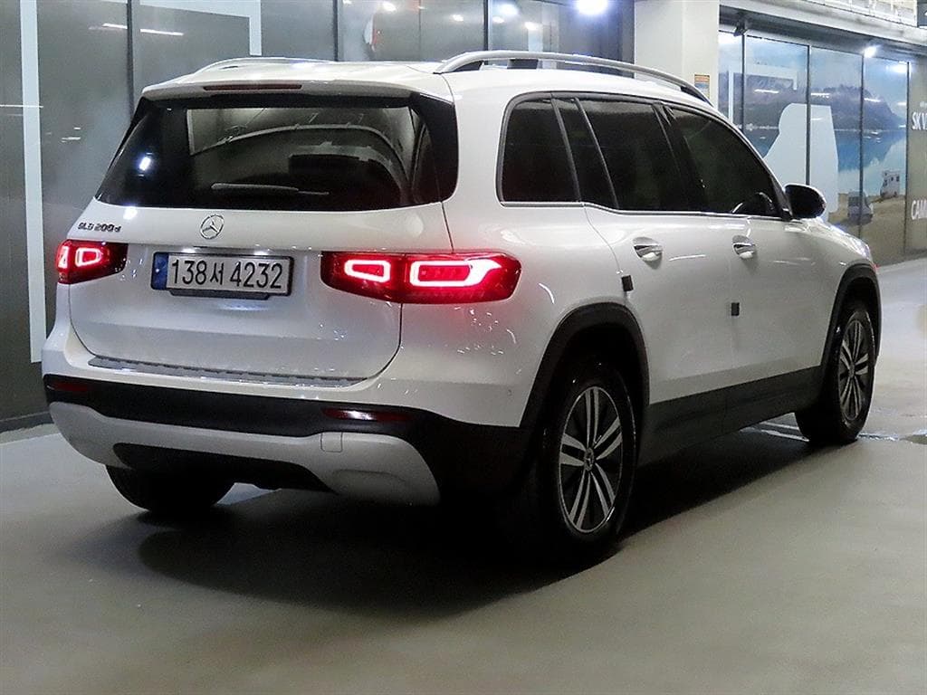 Mercedes-Benz GLB(X247)200 d - 4