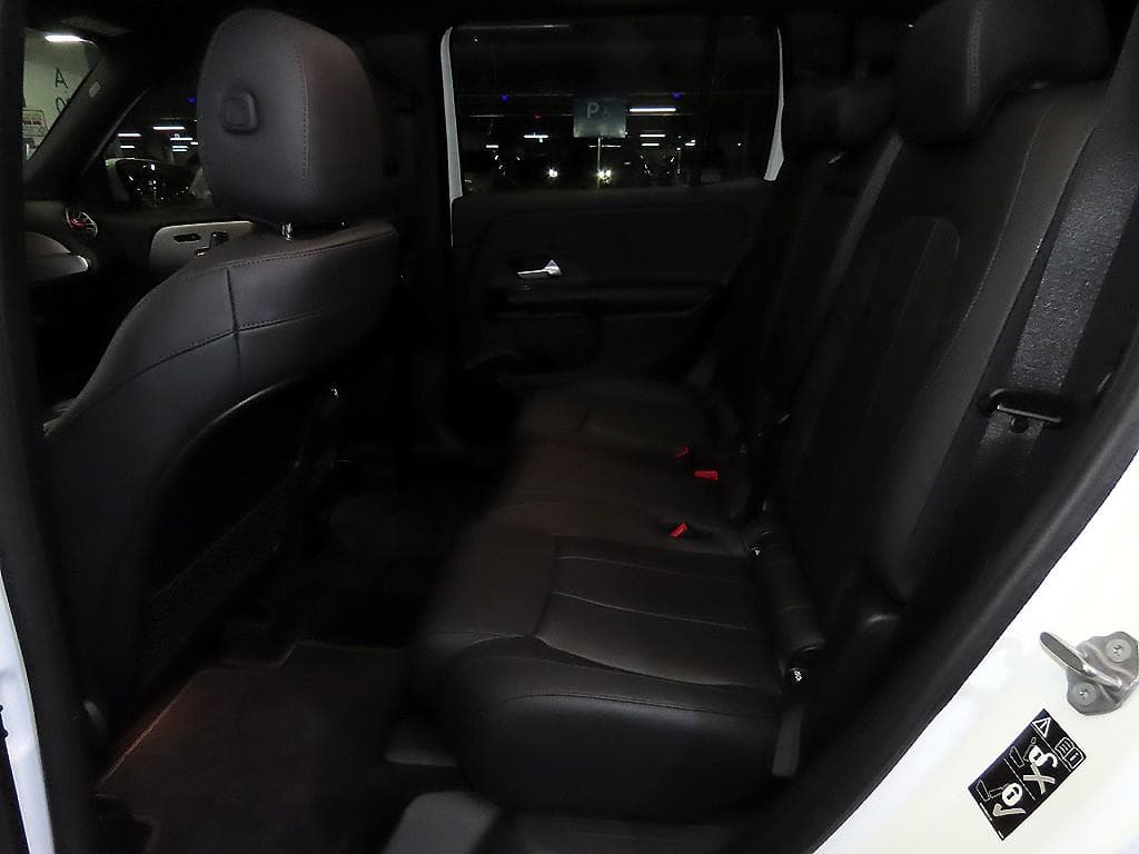Mercedes-Benz GLB(X247)200 d - 7