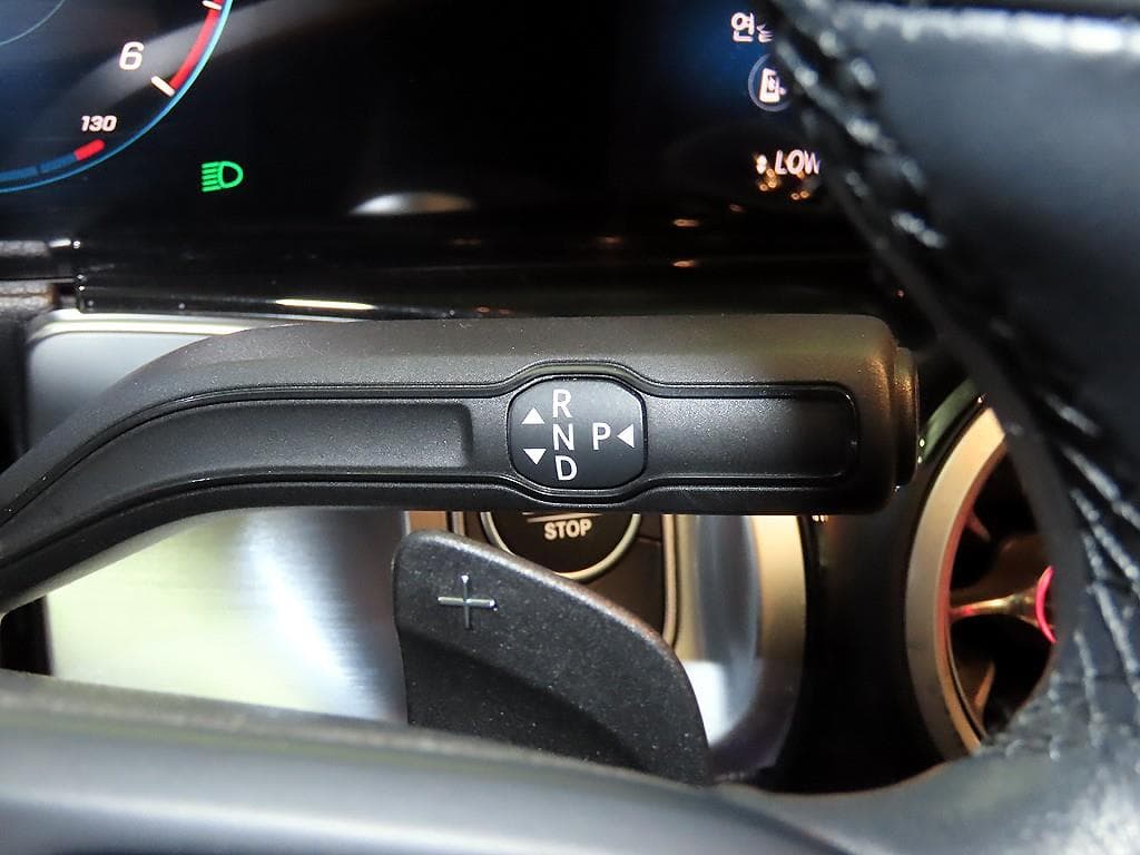 Mercedes-Benz GLB(X247)200 d - 12