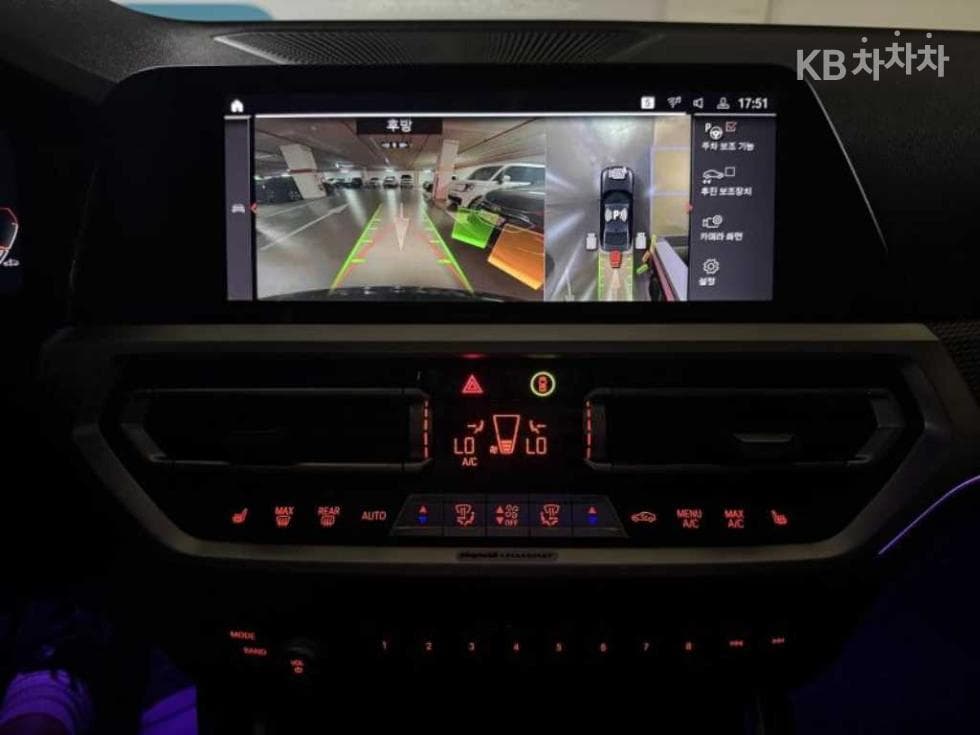 BMW 3 Series (G20)320i M Sport - 13