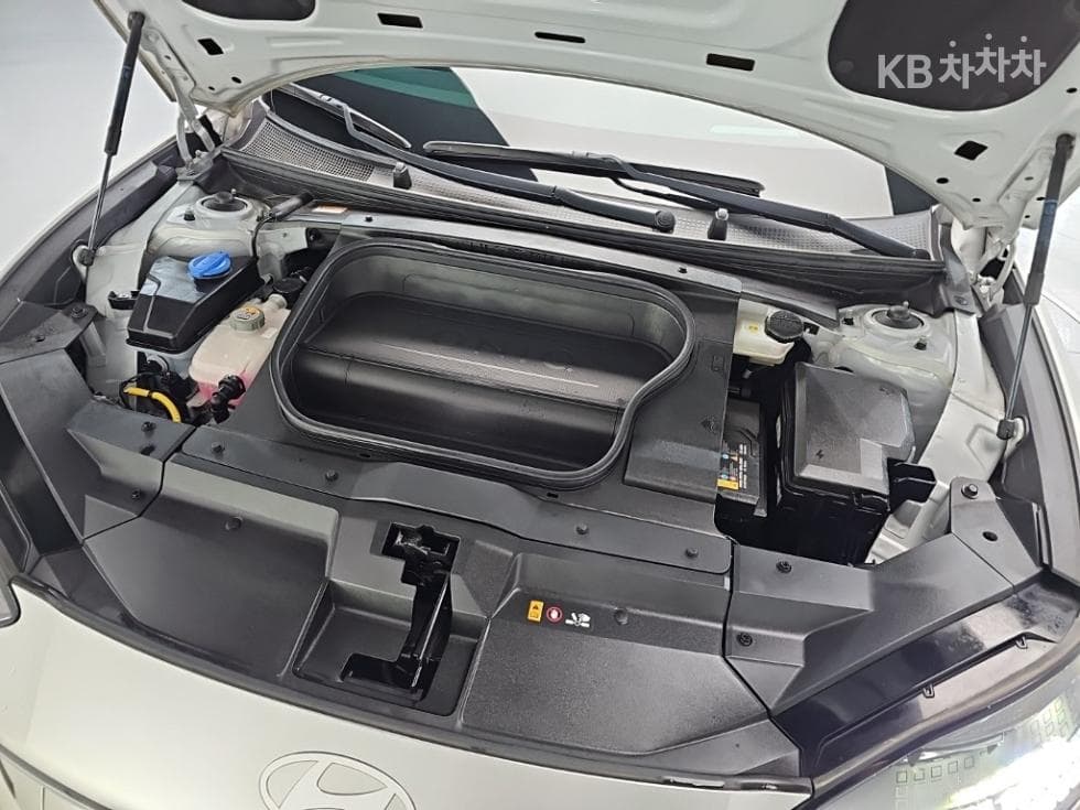 Hyundai IONIQ 6(CE)Long Range AWD Exclusive Plus - 5