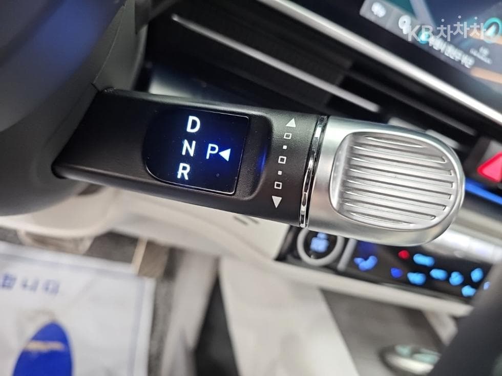 Hyundai IONIQ 6(CE)Long Range AWD Exclusive Plus - 8