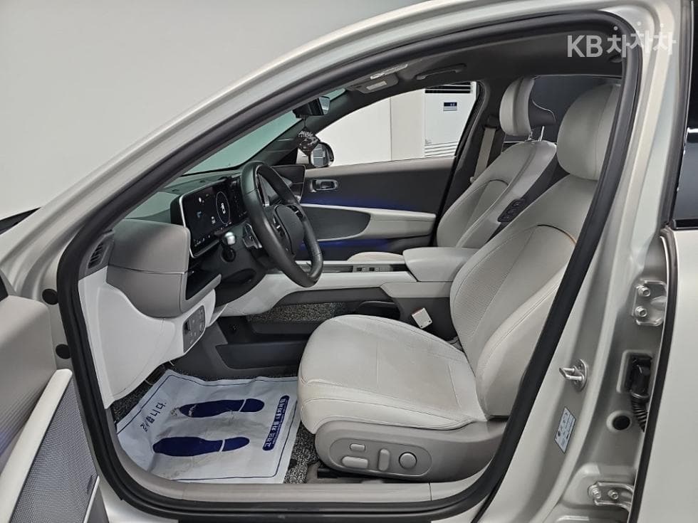 Hyundai IONIQ 6(CE)Long Range AWD Exclusive Plus - 11