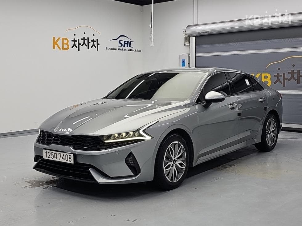Kia K5 Hybrid 3rd Gen 2.0 HEV Prestige - Image 1