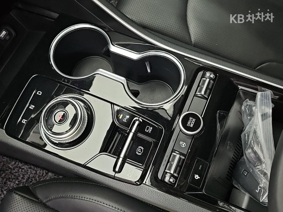 Kia K5 Hybrid 3rd Gen2.0 HEV Prestige - 8