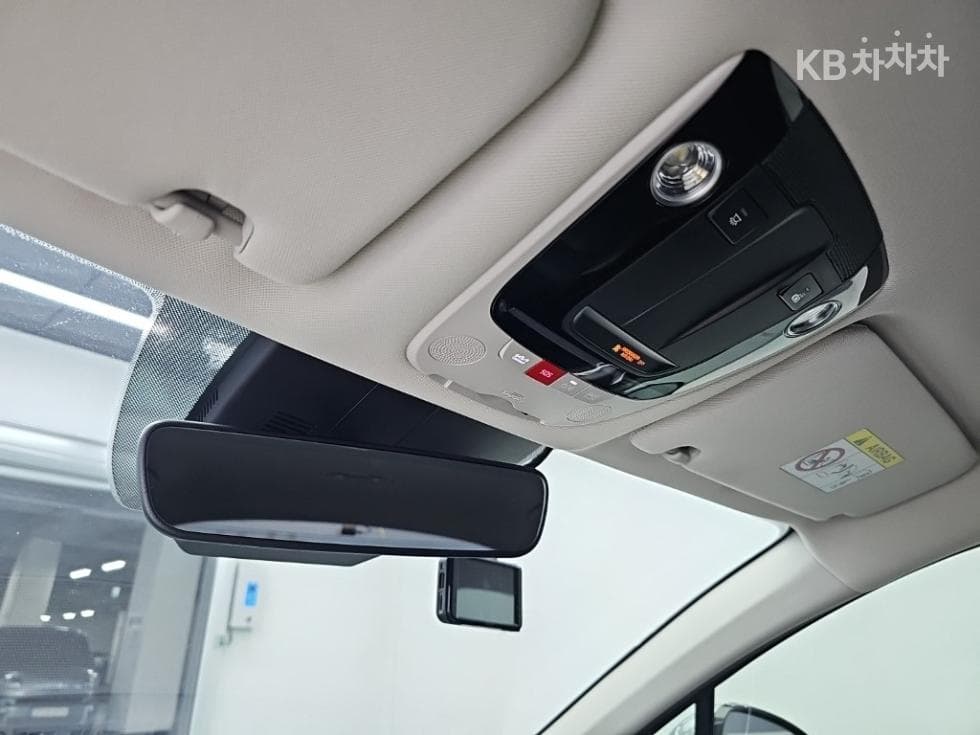 Kia K5 Hybrid 3rd Gen2.0 HEV Prestige - 16